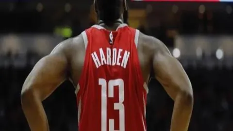 欧冠战报：曼城6分钟狂送三分，皇马惊天逆转；巴黎、尤文、多特领跑积分榜